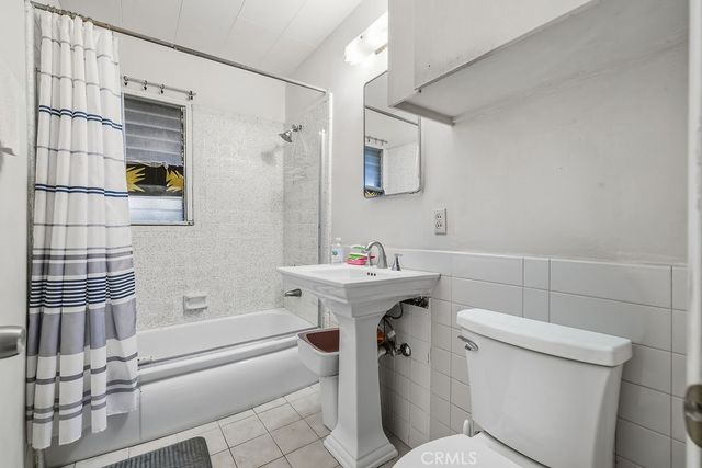 8103 Lullaby Lane, Panorama City, CA 91402