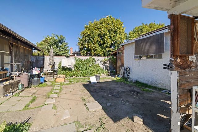 8103 Lullaby Lane, Panorama City, CA 91402