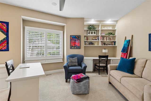 13551 Village Court, Clive, IA 50325