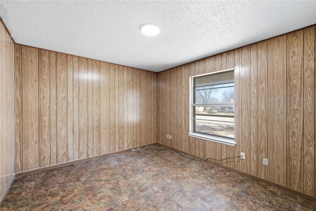 2711 Old Robinson Road, Waco, TX 76706