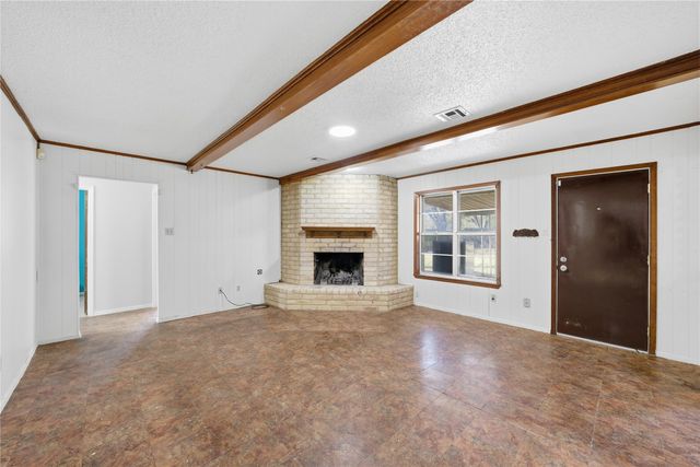 2711 Old Robinson Road, Waco, TX 76706