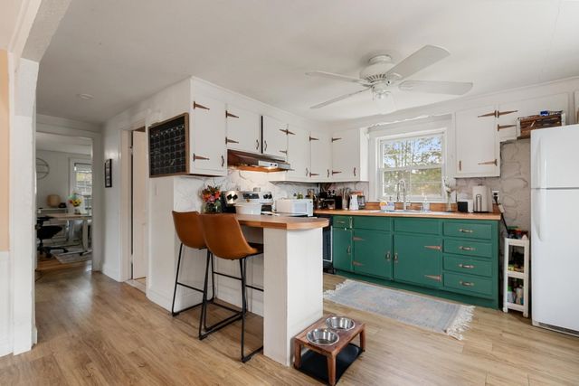 120 Levin Rd, Rockland, MA 02370