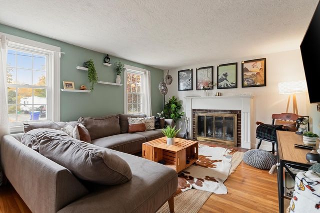 120 Levin Rd, Rockland, MA 02370
