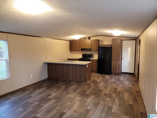 890 COUNTY ROAD 42, Jemison, AL 35085