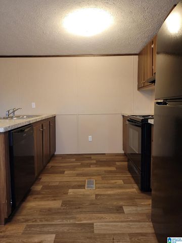 890 COUNTY ROAD 42, Jemison, AL 35085