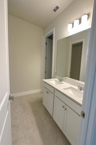 6040 WILDLINE DRIVE, St Cloud, FL 34771