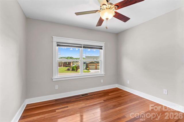 182 Commodore Loop, Mooresville, NC 28117