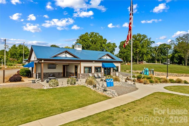 182 Commodore Loop, Mooresville, NC 28117