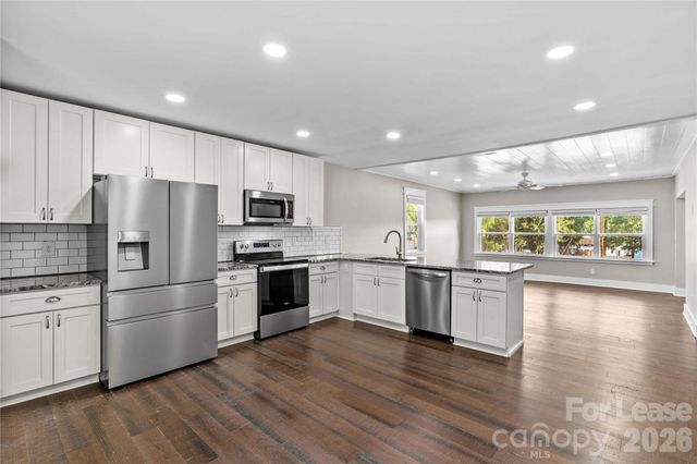 182 Commodore Loop, Mooresville, NC 28117