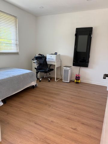 6772 Via Regina, Boca Raton, FL 33433