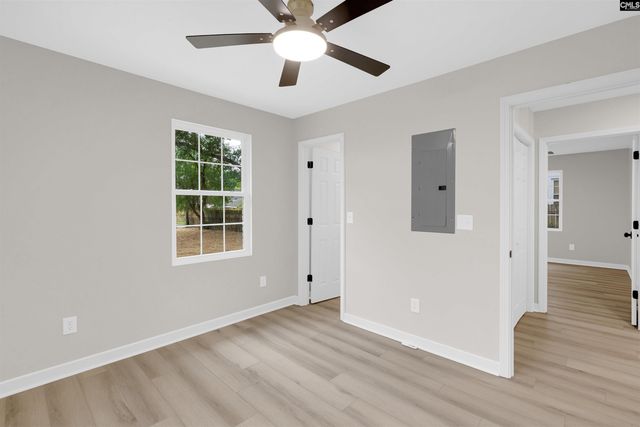 1037 Naples Avenue, Cayce, SC 29033