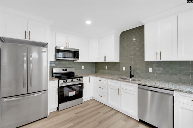 1037 Naples Avenue, Cayce, SC 29033