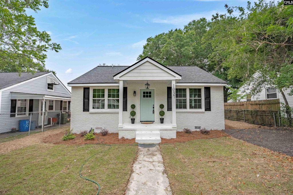 1037 Naples Avenue, Cayce, SC 29033