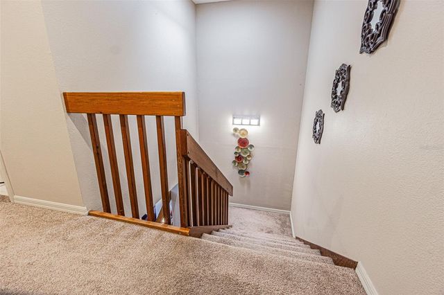 15314 E POND WOODS DRIVE, Tampa, FL 33618