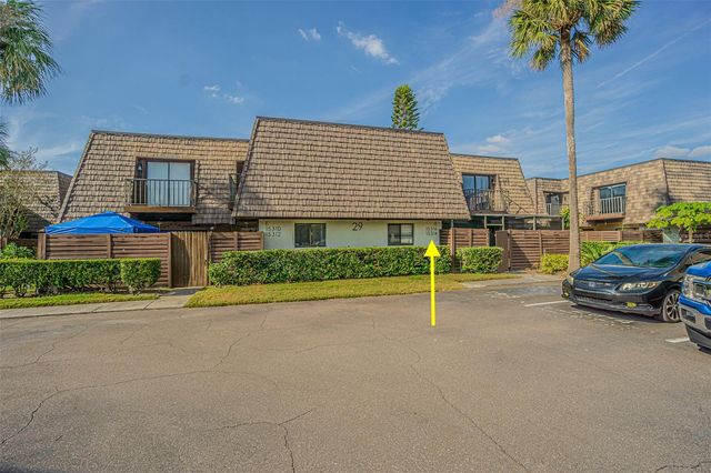 15314 E POND WOODS DRIVE, Tampa, FL 33618