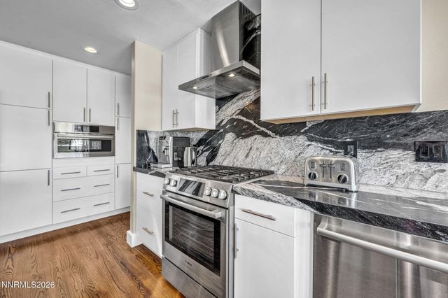 2296 Oak Ridge Drive, Carson City, NV 89703