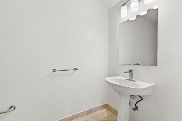 2921 SW 18th Terrace 7, Fort Lauderdale, FL 33315