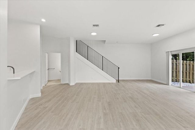 2921 SW 18th Terrace 7, Fort Lauderdale, FL 33315