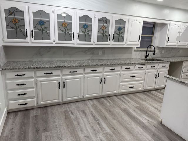 2847 W Rochelle Road, Irving, TX 75062