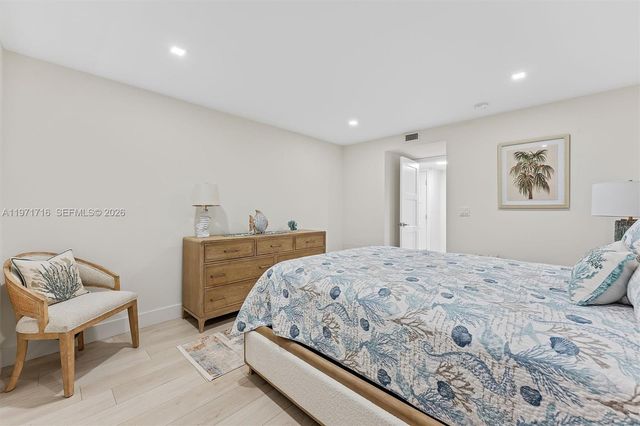 1030 Us Highway 1 112, North Palm Beach, FL 33408