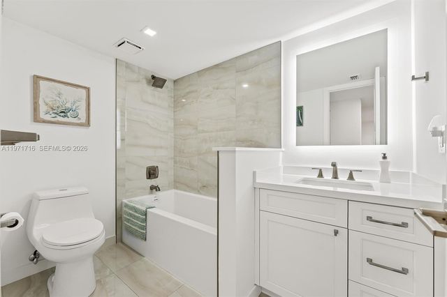 1030 Us Highway 1 112, North Palm Beach, FL 33408