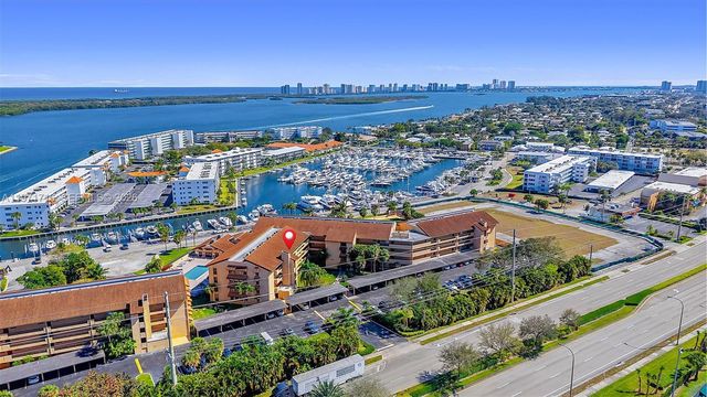 1030 Us Highway 1 112, North Palm Beach, FL 33408