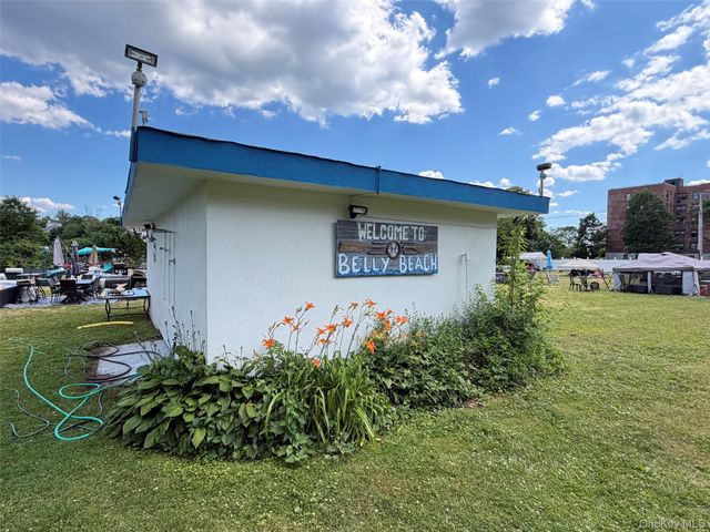 10 DAVENPORT Avenue 1N, New Rochelle, NY 10801
