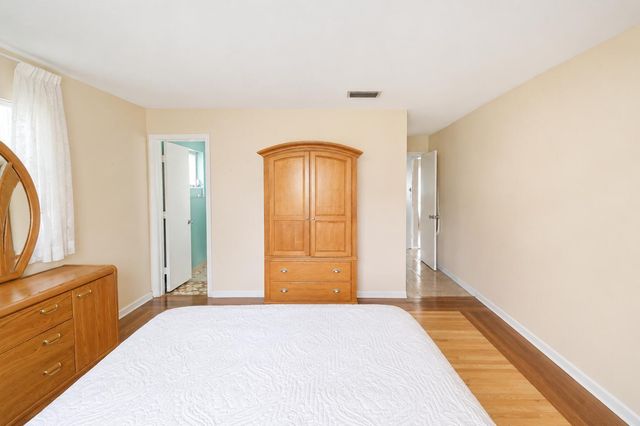 4911 NW 55th Street, Tamarac, FL 33319