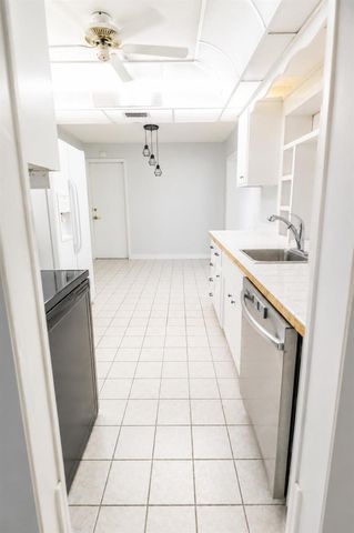 4911 NW 55th Street, Tamarac, FL 33319