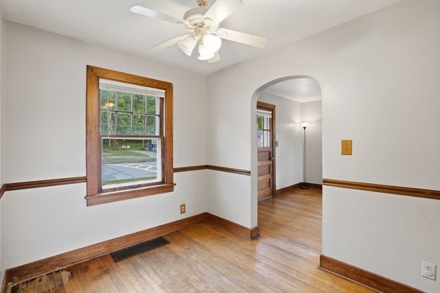 201 17 Street, East Moline, IL 61244