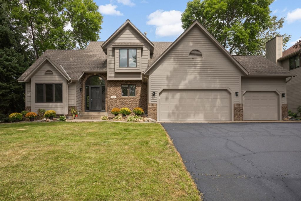 1381 Interlachen Drive, Eagan, MN 55123 — exterior