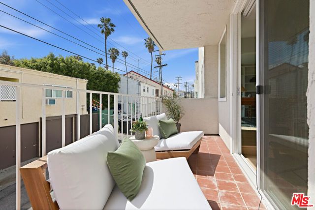 1020 19th Street 6, Santa Monica, CA 90403