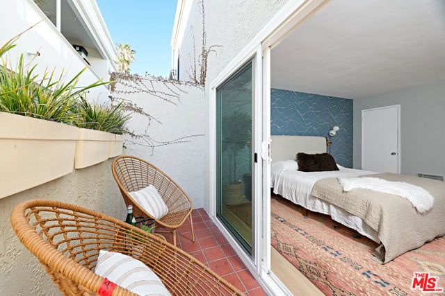 1020 19th Street 6, Santa Monica, CA 90403
