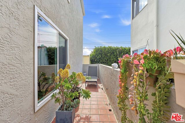 1020 19th Street 6, Santa Monica, CA 90403