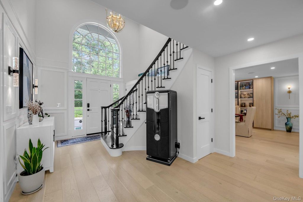 75 Belvedere Drive, Syosset, NY 11791 — photo 5