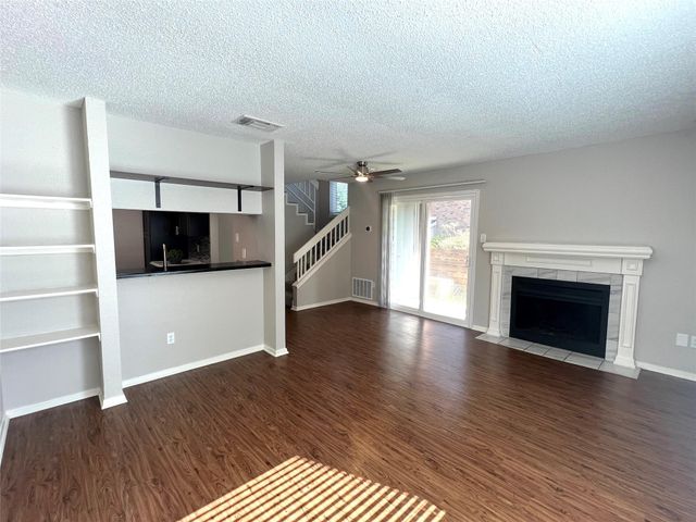 2018 W Rundberg LN 8B, Austin, TX 78758