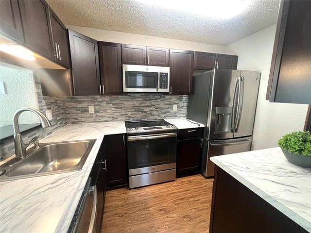 2018 W Rundberg LN 8B, Austin, TX 78758