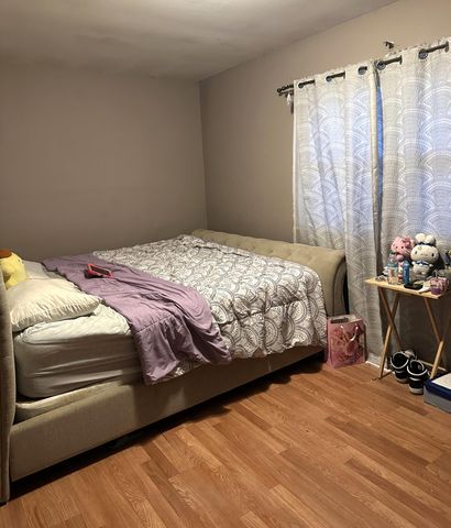 1436 E 39th Avenue, Gary, IN 46409