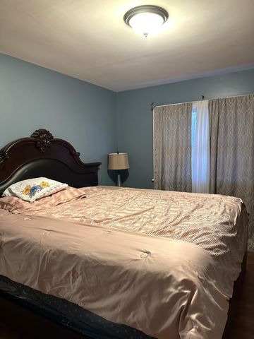 1436 E 39th Avenue, Gary, IN 46409