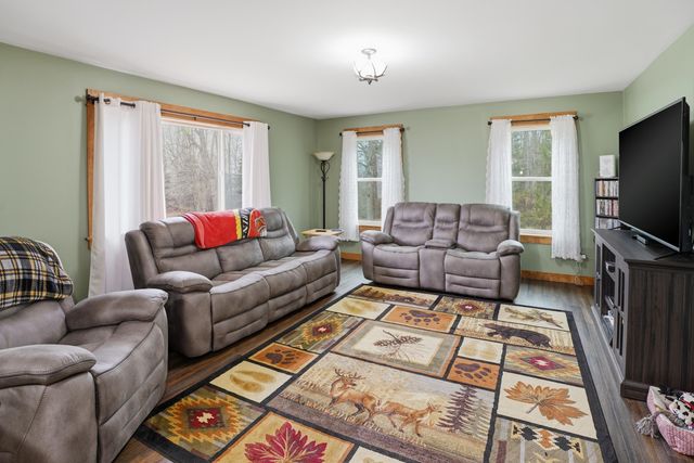 12500 11 Mile Road, Emmett Twp, MI 49033