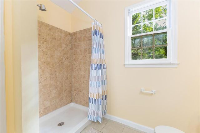 140 Windsor Drive, Fayetteville, GA 30215