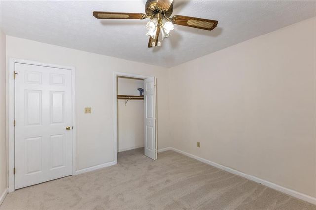140 Windsor Drive, Fayetteville, GA 30215