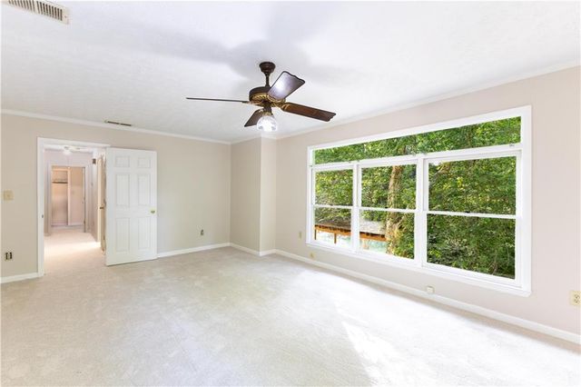 140 Windsor Drive, Fayetteville, GA 30215