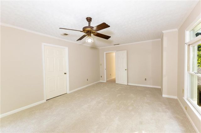 140 Windsor Drive, Fayetteville, GA 30215