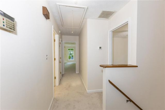140 Windsor Drive, Fayetteville, GA 30215