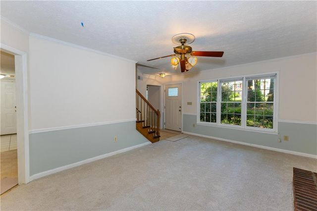 140 Windsor Drive, Fayetteville, GA 30215