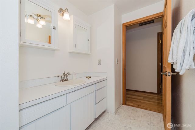 1174 SW Harper Road, Port Orchard, WA 98367