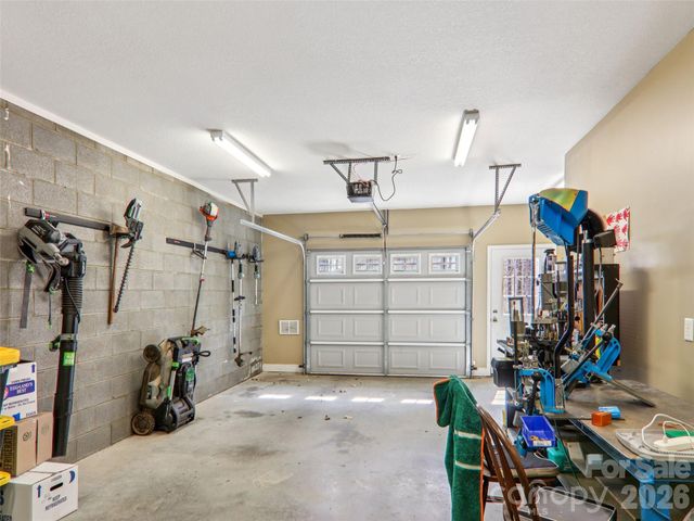 74 Woodson Drive, Mars Hill, NC 28754