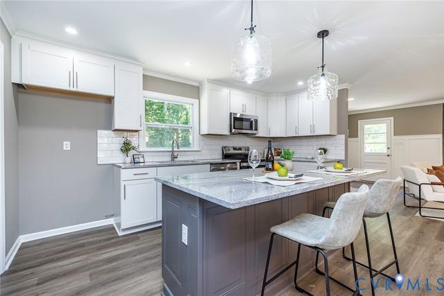3337 Oak Meadow Ln, Midlothian, VA 23112