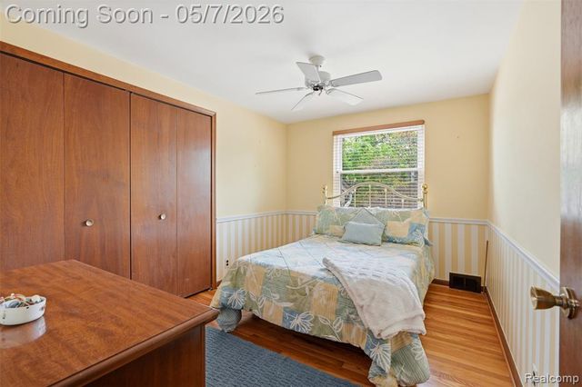 3545 Willow Street, Dearborn, MI 48124